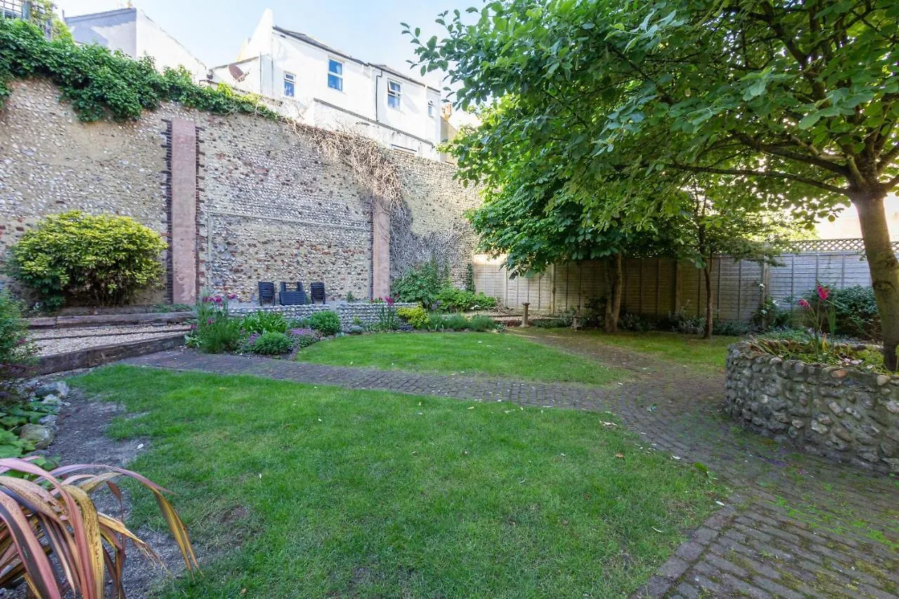 Luxury At The Brunswick - Free Parking-4 Bedrooms Brighton United Kingdom