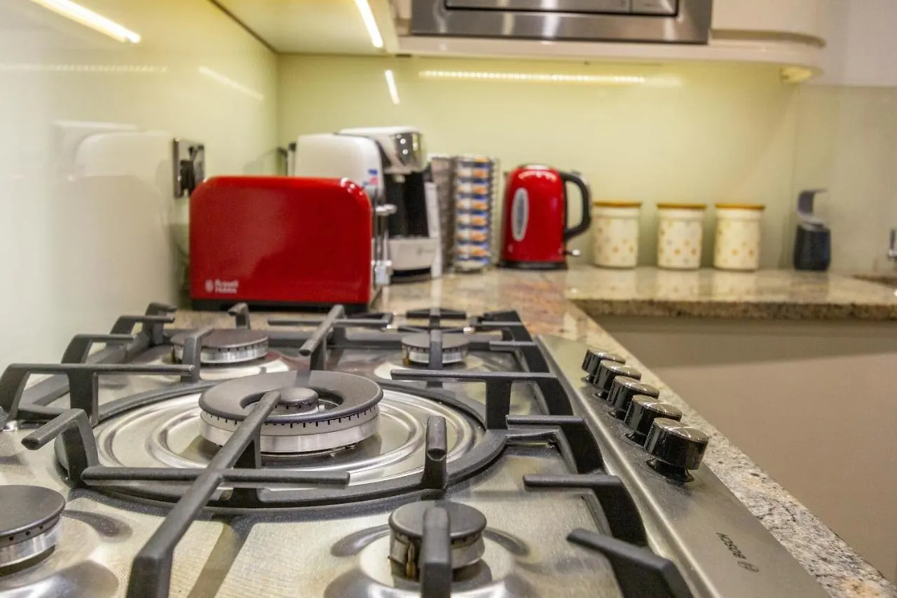 Luxury At The Brunswick - Free Parking-4 Bedrooms Brighton 0*,  United Kingdom