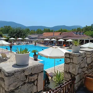 Karavomilos Campsite Sami (Kefalonia)